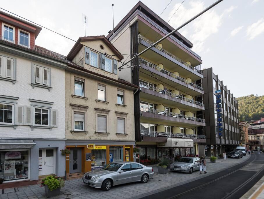 Gemuetliche Wohnung Im Schwarzwald In Bester Lage Von Bad Wildbad Luaran gambar